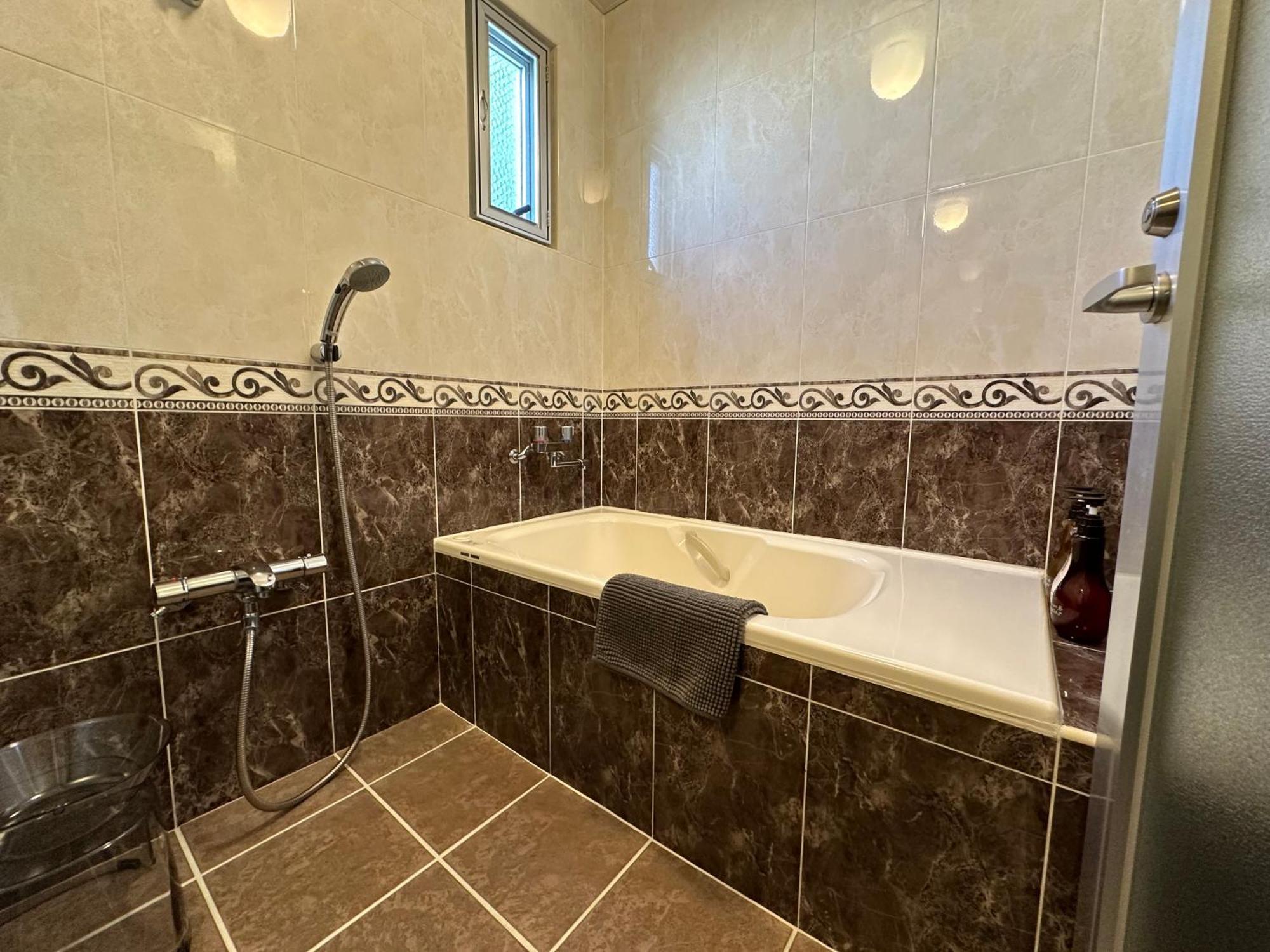 White Reef Apartment Uruma Luaran gambar