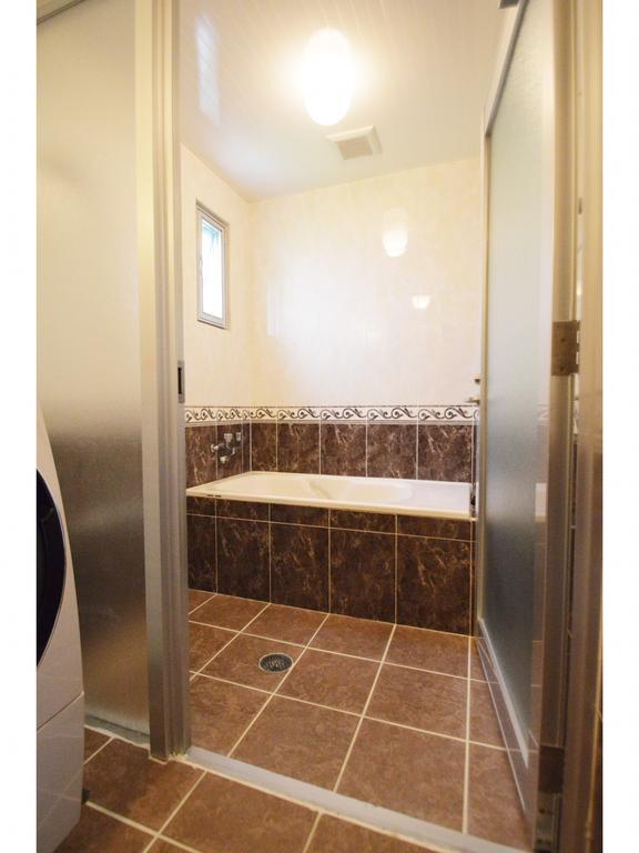White Reef Apartment Uruma Luaran gambar